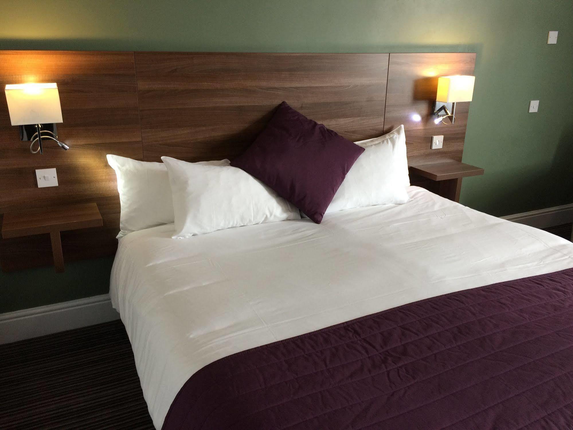 Yorkshire Gateway Hotel South Milford Екстериор снимка