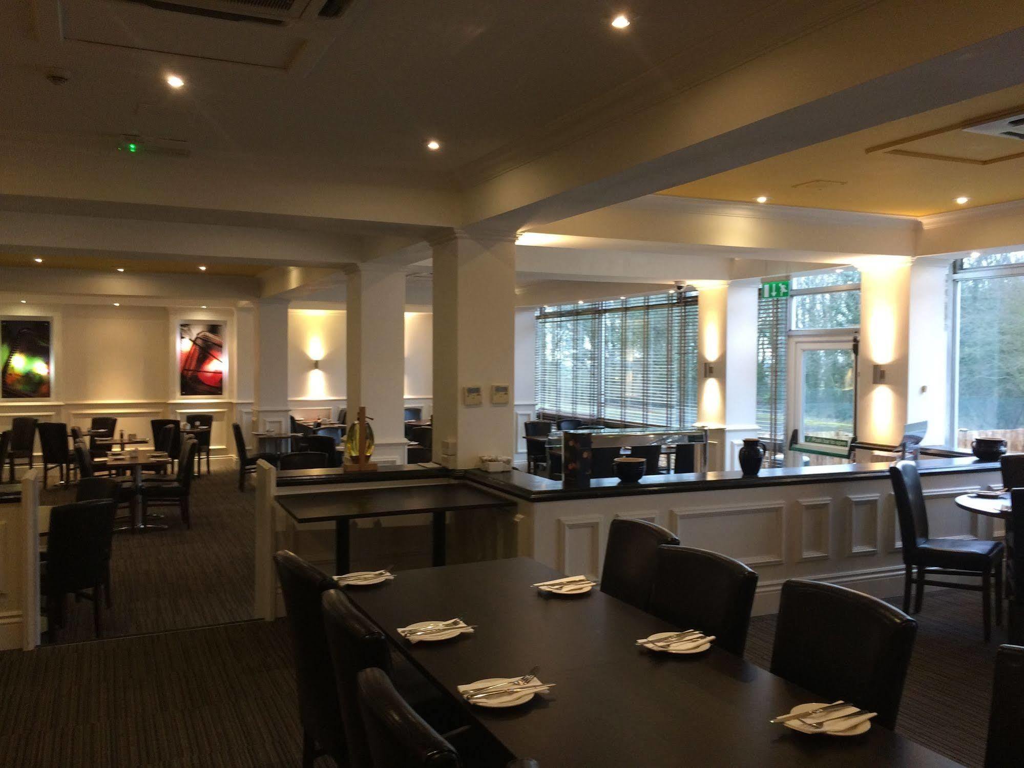 Yorkshire Gateway Hotel South Milford Екстериор снимка